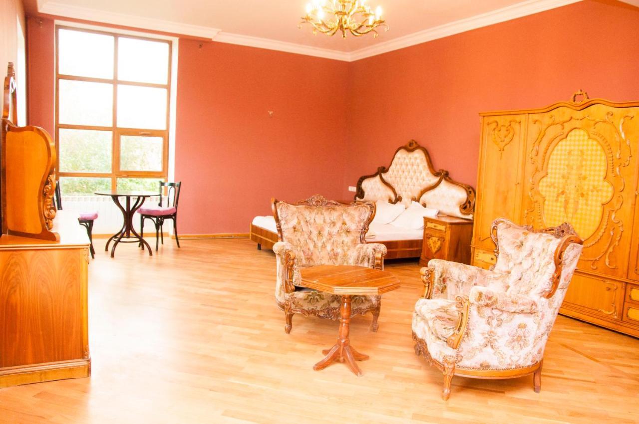 X Hotel Jereván Kültér fotó