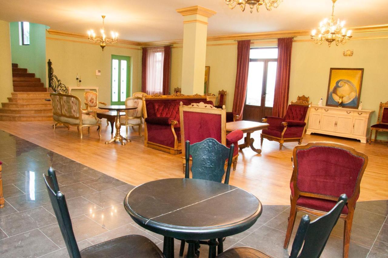 X Hotel Jereván Kültér fotó