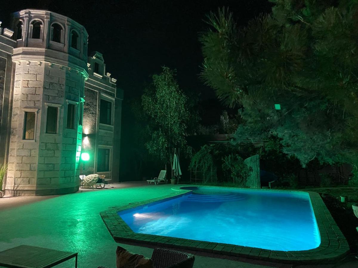 X Hotel Jereván Kültér fotó