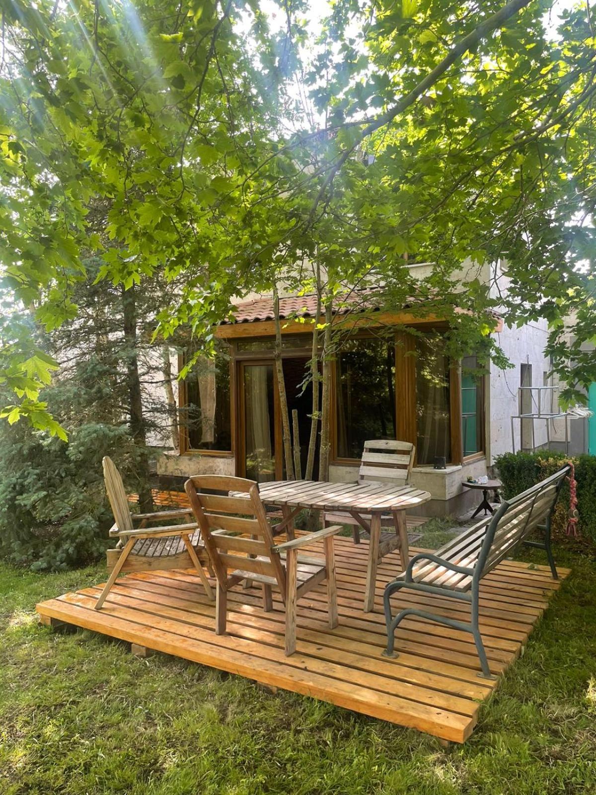 X Hotel Jereván Kültér fotó