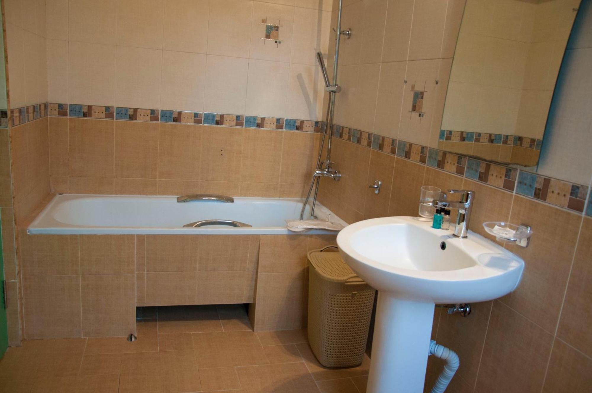 X Hotel Jereván Szoba fotó
